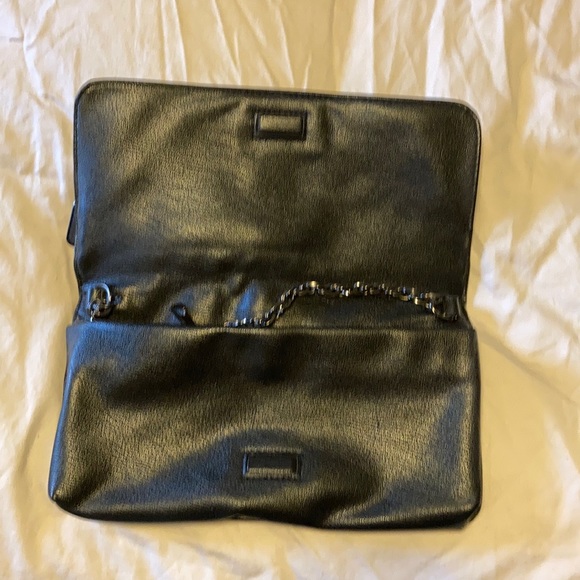 Black Faux-leather purse/clutch - Picture 5 of 7